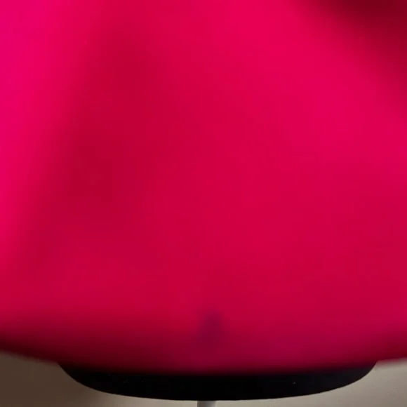 🩷♣️ NWT Kate Spade Hot Pink Crossbody Eye Catching Bag! Fun pop of color! - Picture 7 of 8